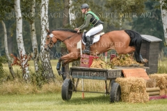 Mabella D Nike DENKER