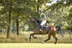 ChinTonic Julia Krajewski