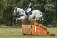 Laras Little Loretta Lara KRUEGER