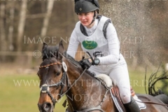 Ilara W Paula REINSTORF