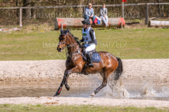 A Happy Hour Anna SIEMER