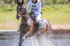 Hare Chaser Bernhard REEMTSMA