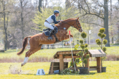 Looping Louie 15 Marcella OBERST