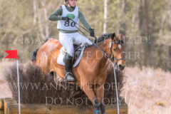 Mabella D Nike DENKER