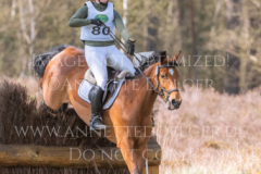 Mabella D Nike DENKER