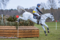 Waikiki 207 Louise ROMEIKE