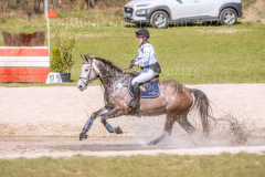 Loud Spring de la Bastide Sarah DESSAMBRE