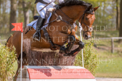 Sunny Girl Enna JOSWIG