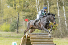 Olimonds Cuckuck Julia MESTERN