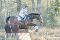 Vigo 38 Julia LOEDING