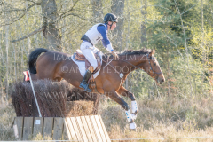 Avercrombie T Hans BUELOW