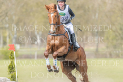 Florali B Jacqueline VOGT