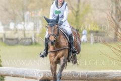 Dash of milk Mia MUELLER-RUCHHOLTZ